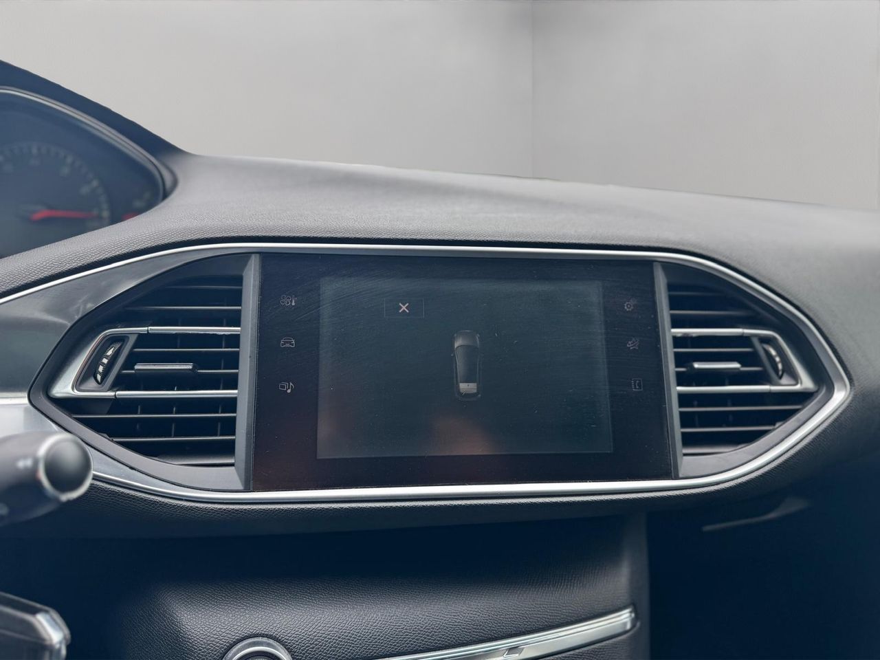 Peugeot 308 1.2 110CV - Foto 17