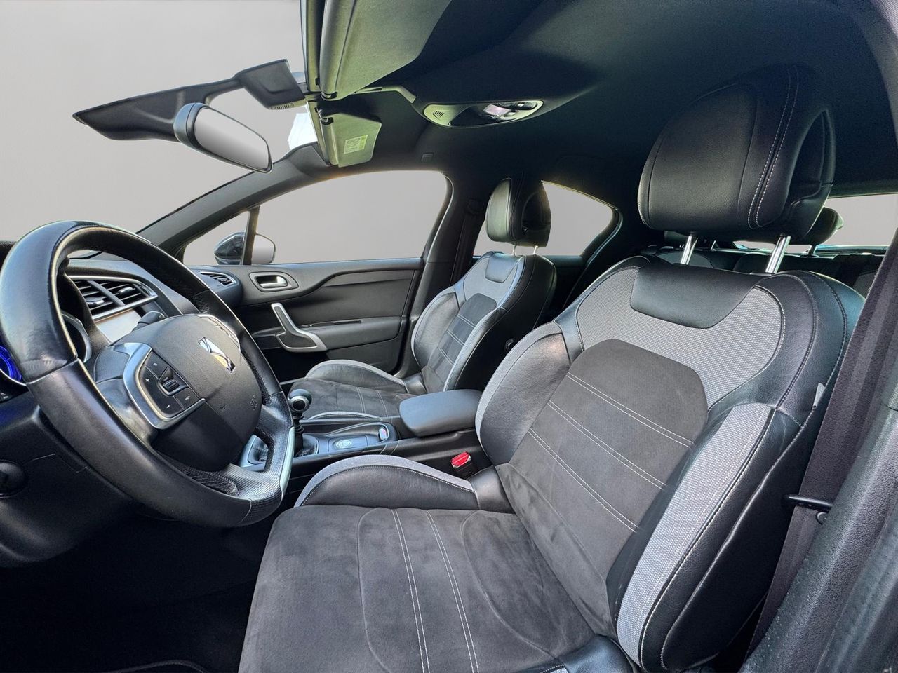 DS DS 4 4 Crossback PureTech 130 S&S Style - Foto 9