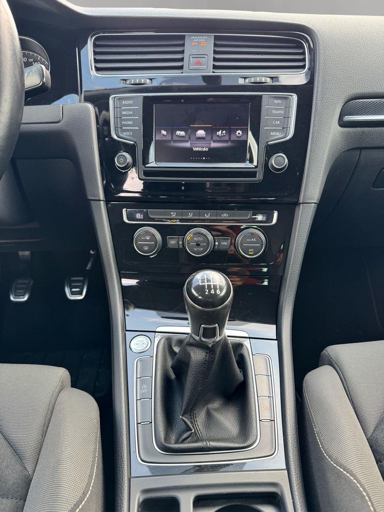 Volkswagen Golf Advance 2.0 TDI 150cv BMT - Foto 16