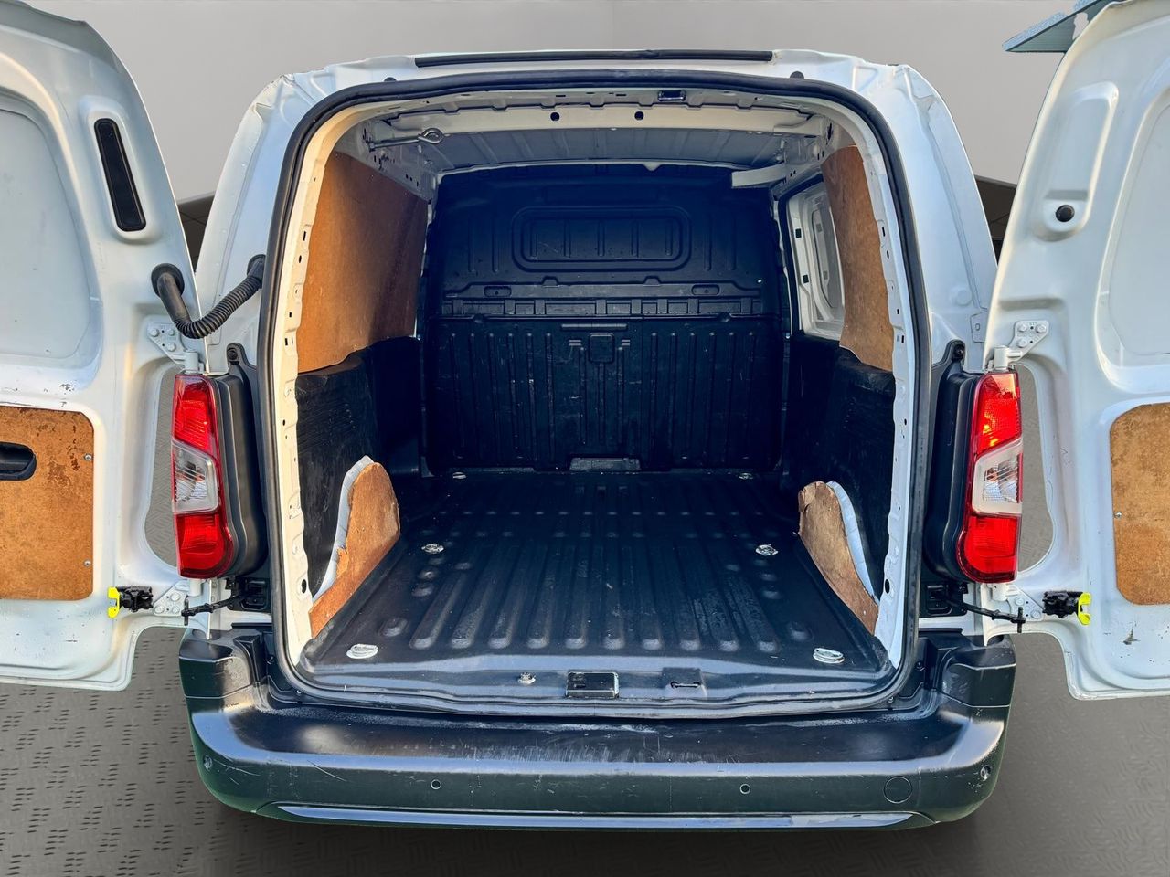 Peugeot Partner Pro Standard 1000kg BlueHDi 73kW - Foto 22