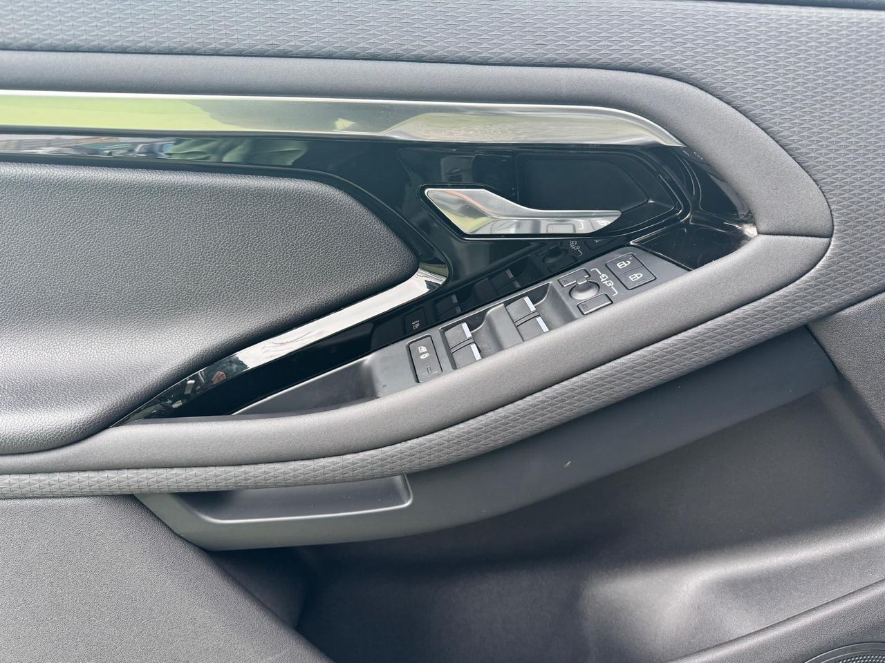 Land-Rover Range Rover Evoque 2.0 D163 RDynamic S AUTO 4WD MHEV - Foto 21