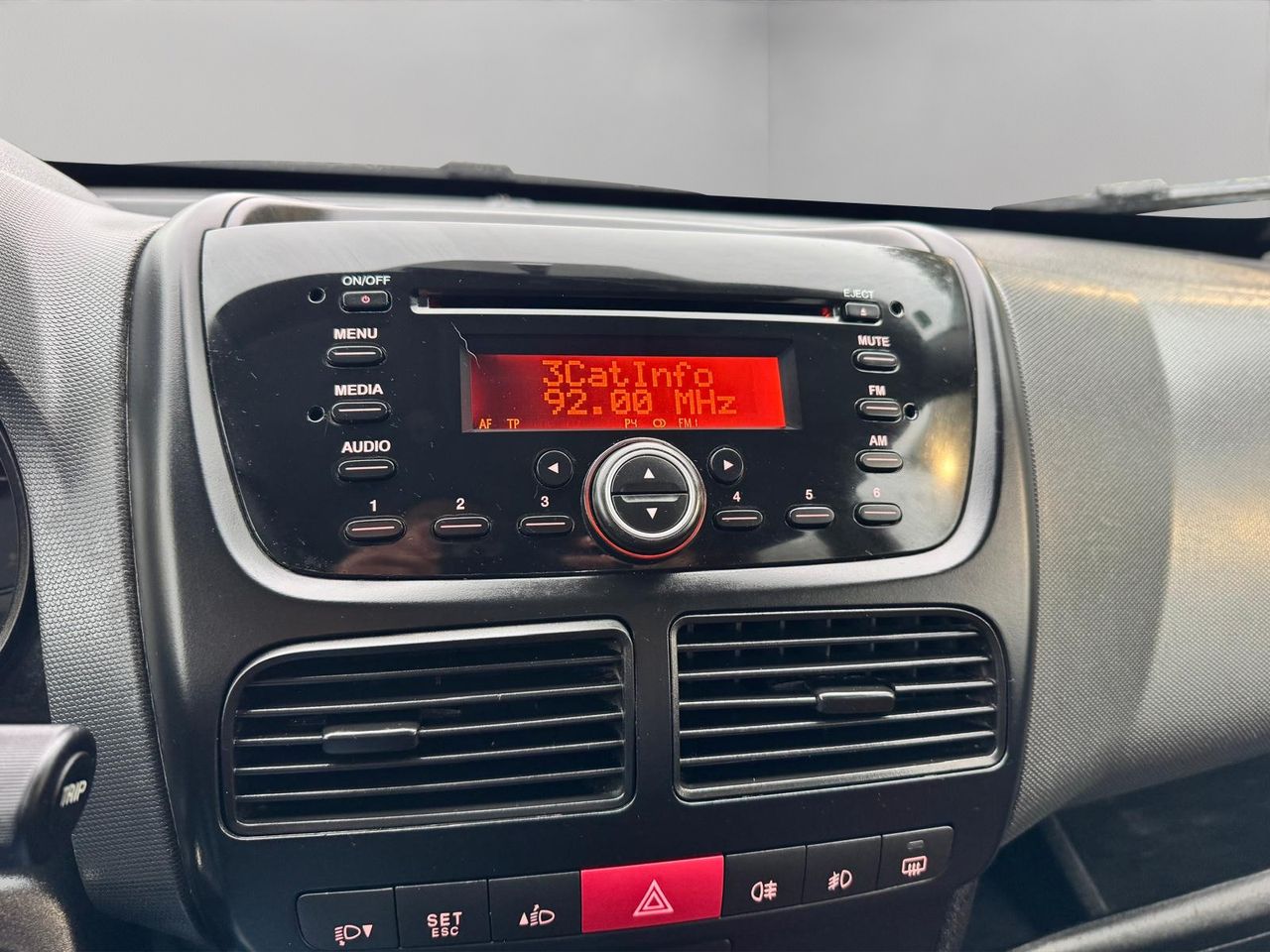 Fiat Doblò Dobló Panorama Dynamic 1.6 Multijet 105 - Foto 13