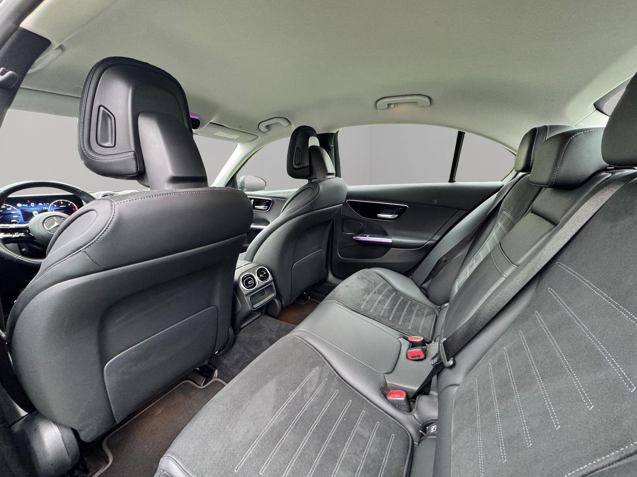 Mercedes Clase C C220D 4MATIC - Foto 25