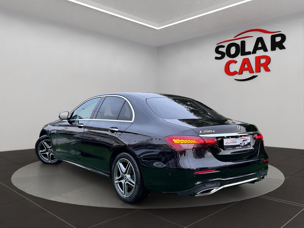 Mercedes Clase E E 200 d Berlina - Foto 31