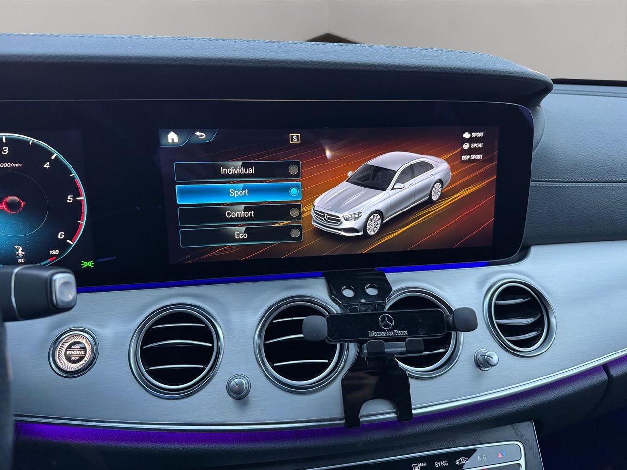 Mercedes Clase E E 200 d Berlina - Foto 16