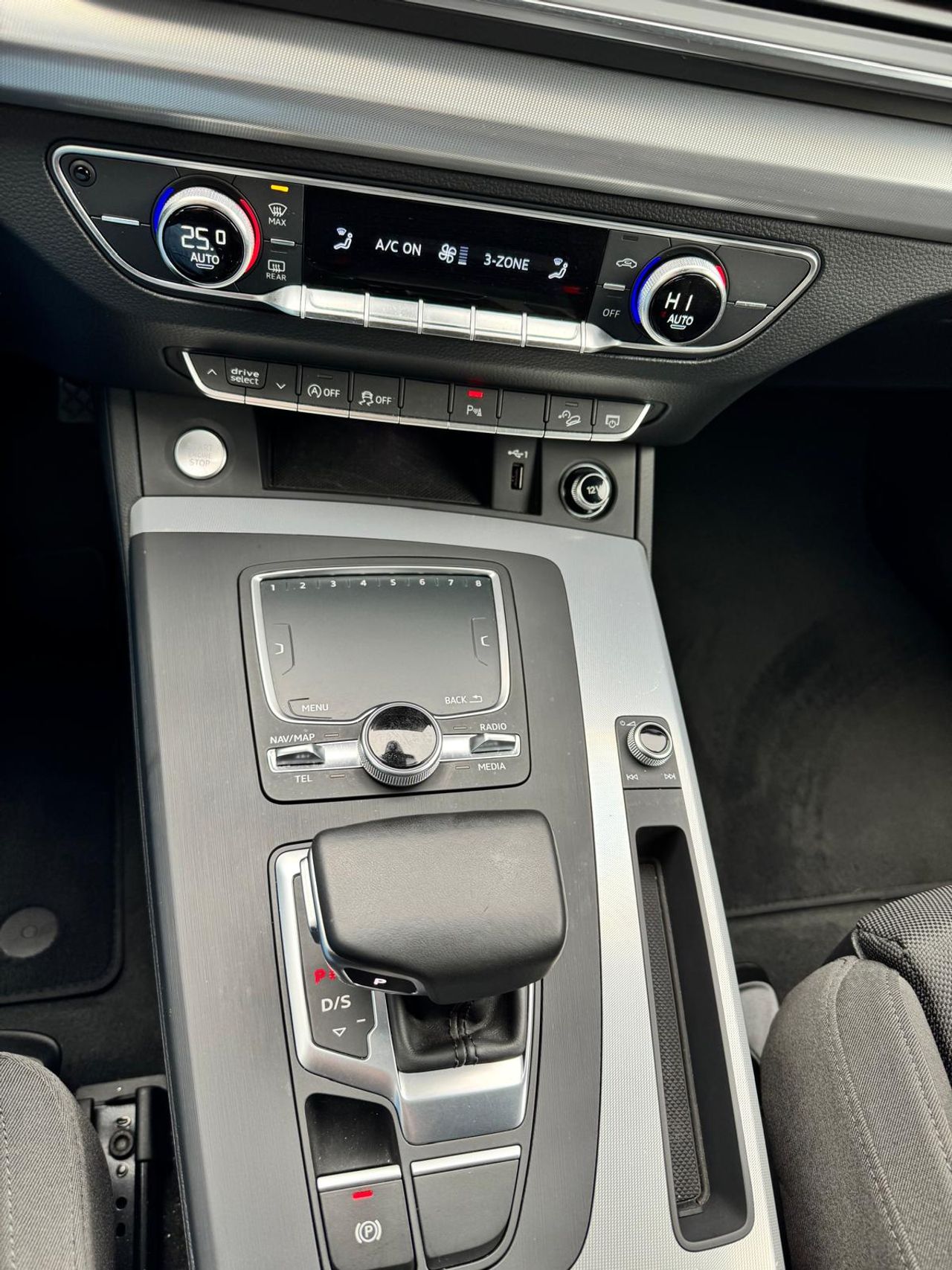 Audi Q5 Black line 2.0 TDI 140kW quattro S tron - Foto 19