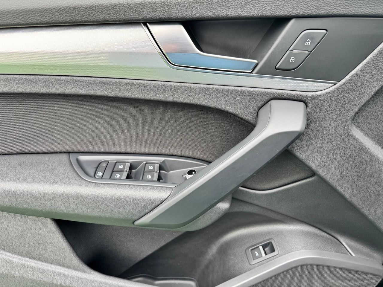 Audi Q5 Black line 2.0 TDI 140kW quattro S tron - Foto 22