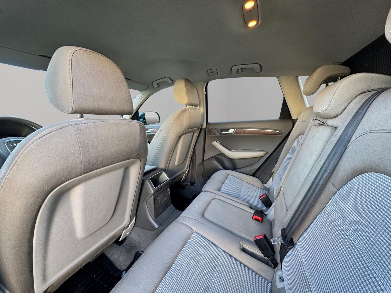 Audi Q5 2.0 TDI 143 CV quattro DPF Advance - Foto 25