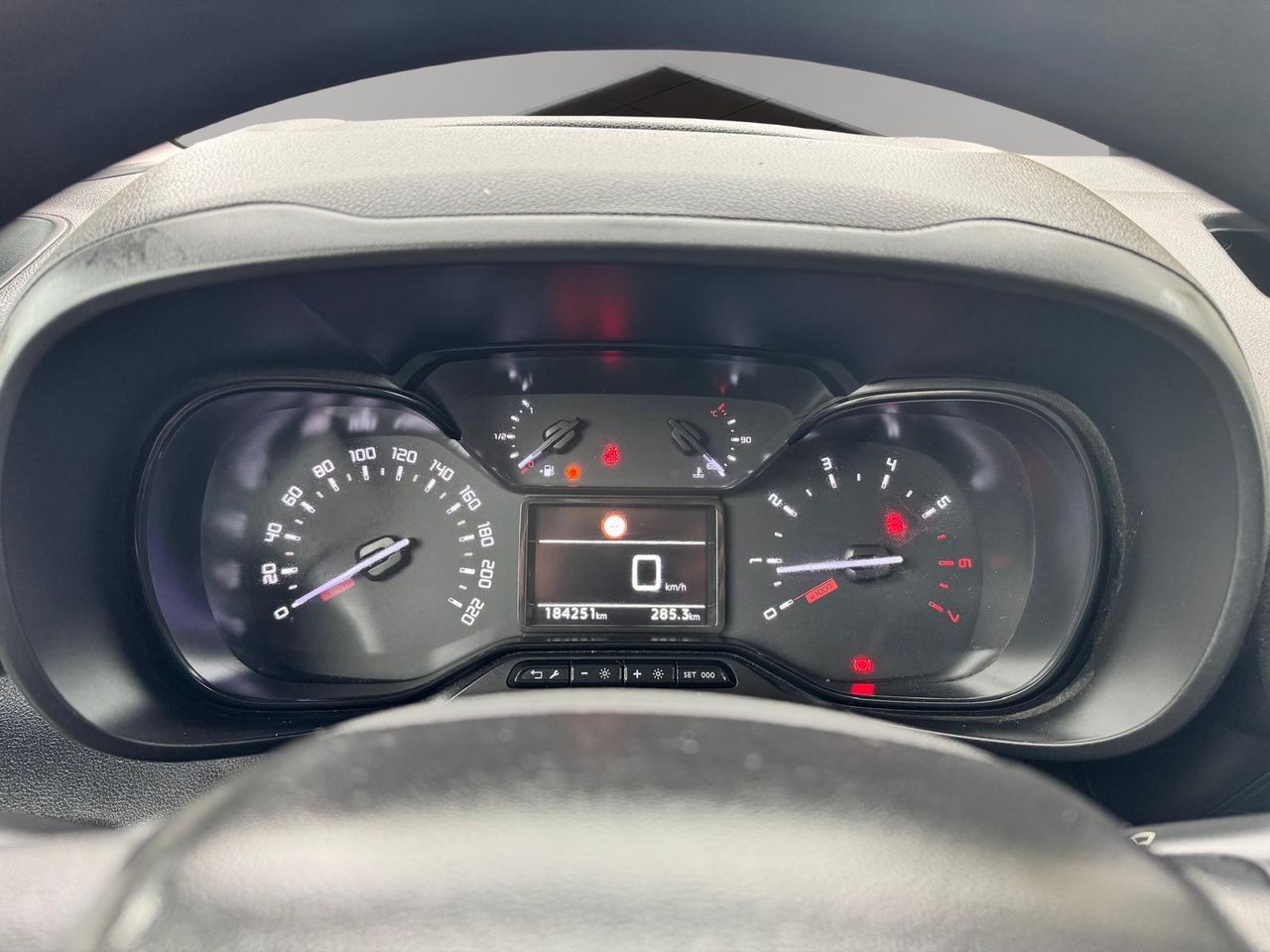 Citroën Berlingo Talla M BlueHDi 100 S&S 100 Años - Foto 16