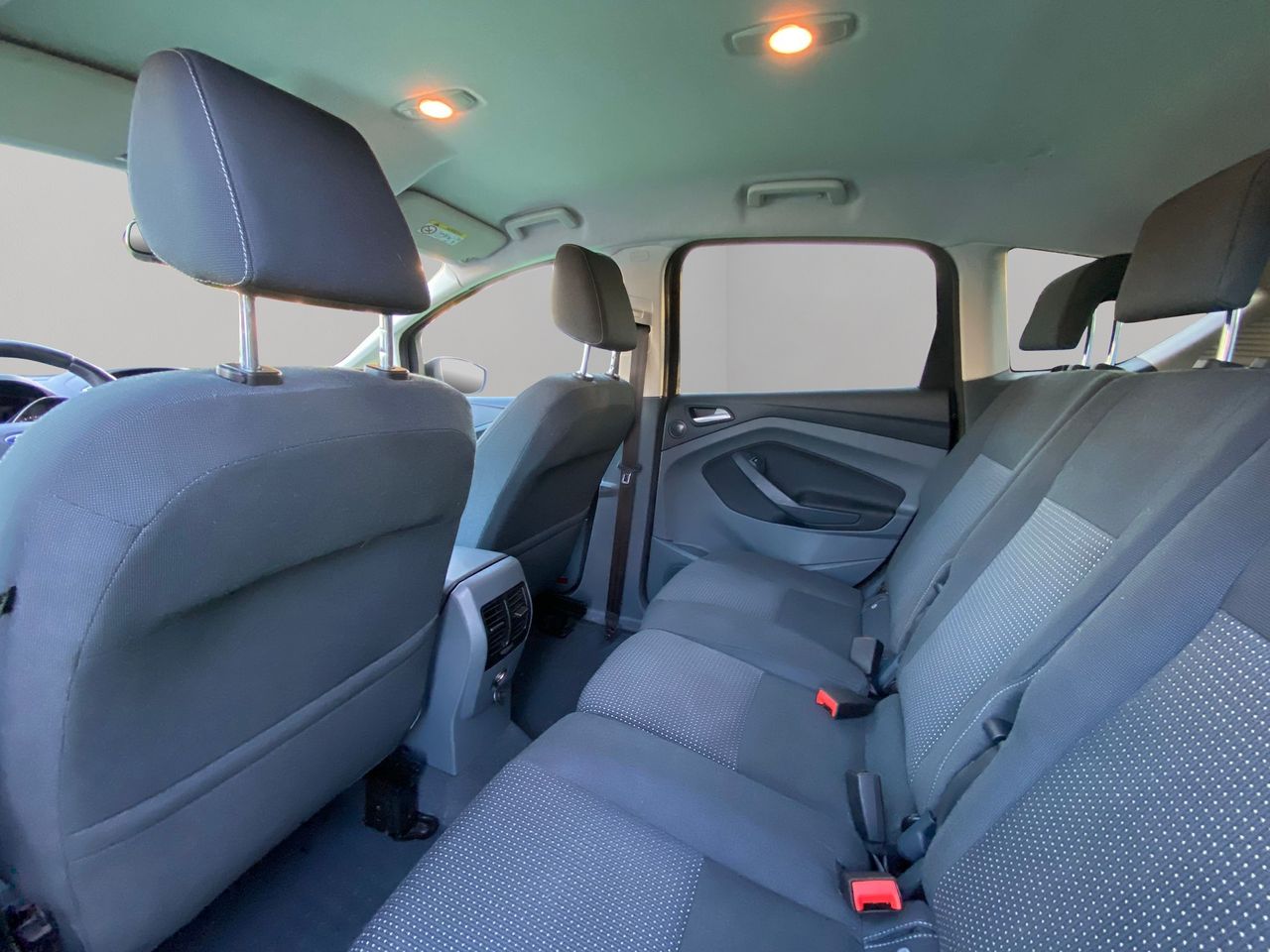 Ford C Max C-MAX Trend+ 1.0 Ecoboost Auto-Start-Stop 92 kW (125 CV) - Foto 20