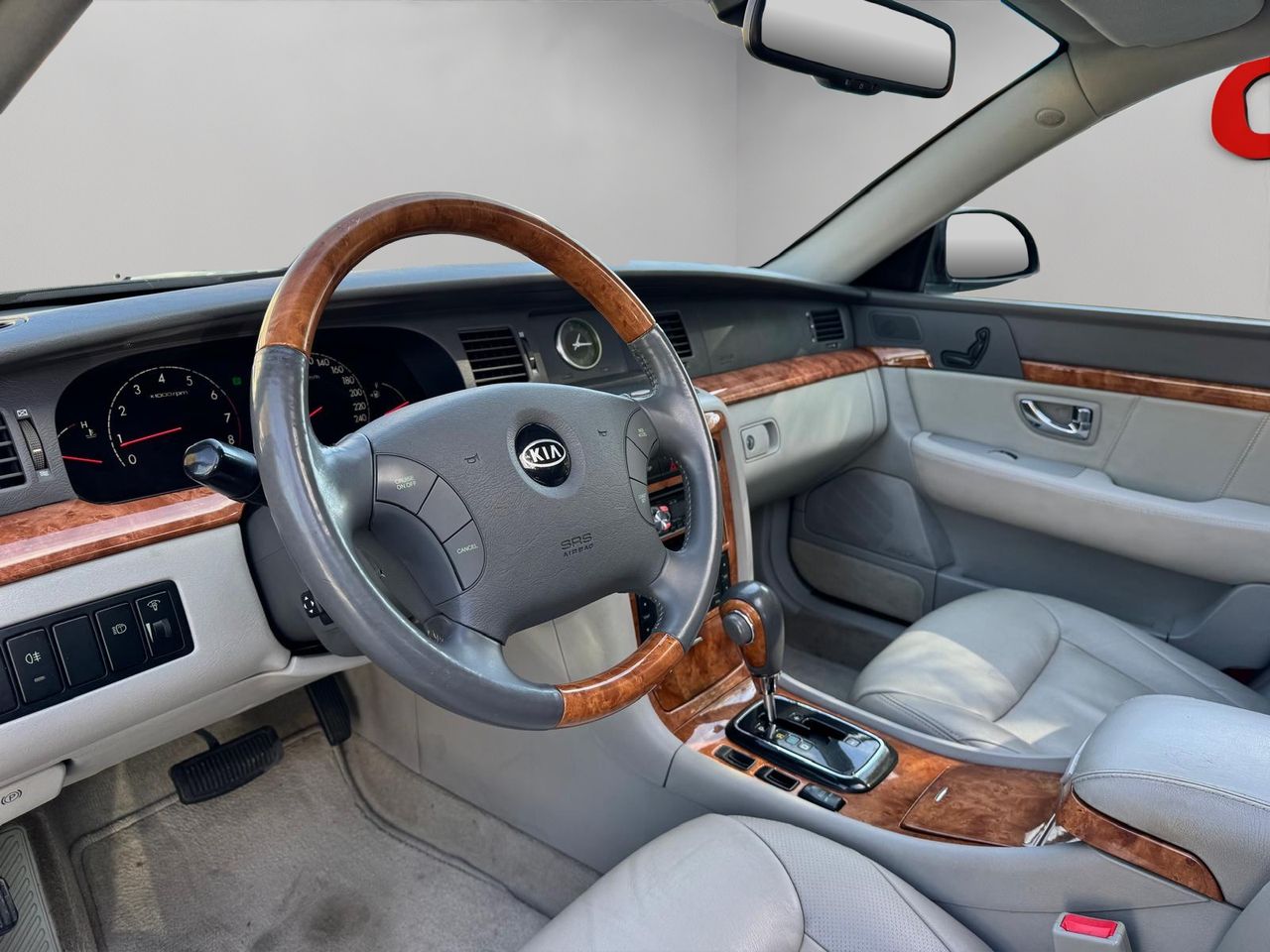 Kia Opirus 3.5 203CV - Foto 8