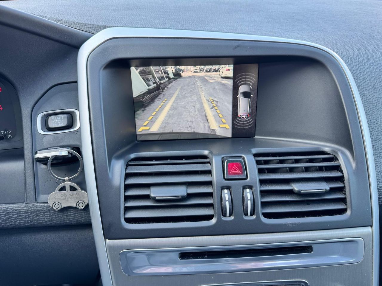 Volvo XC60 Kinetic DRIVe - Foto 15