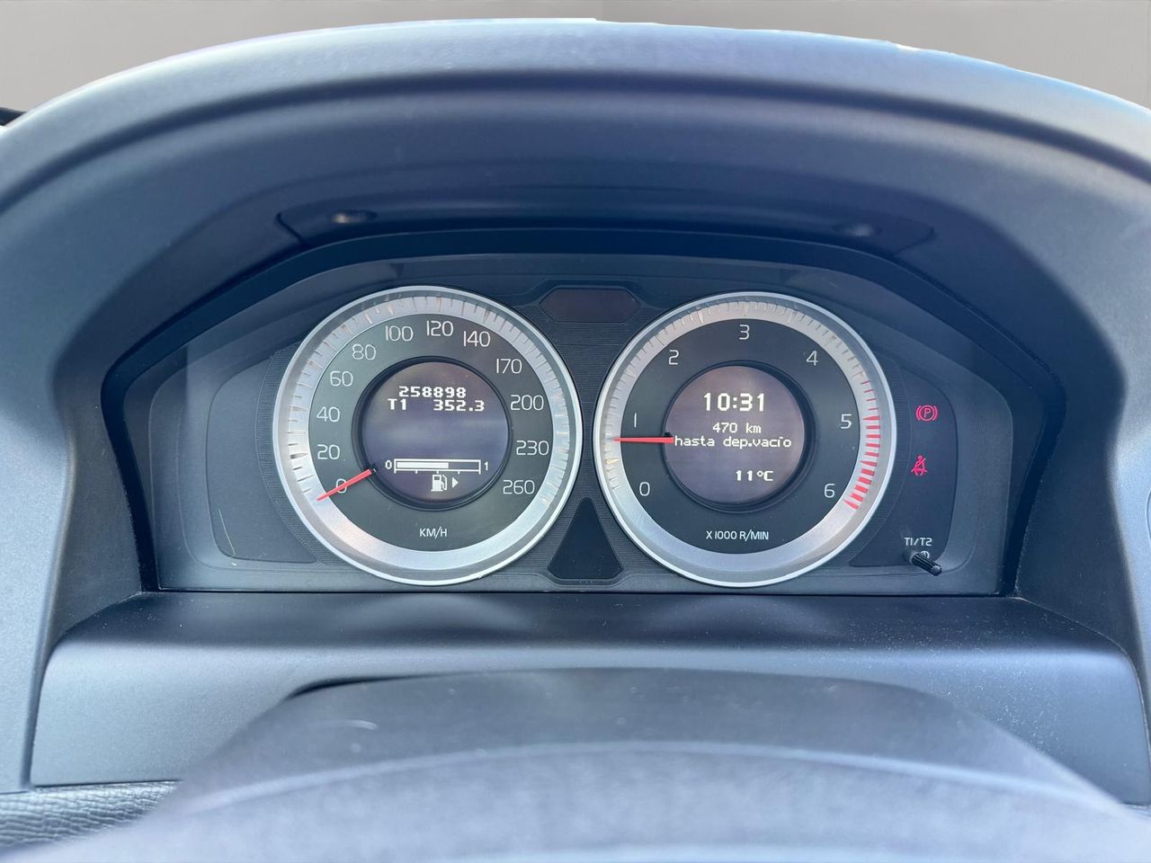 Volvo XC60 Kinetic DRIVe - Foto 16