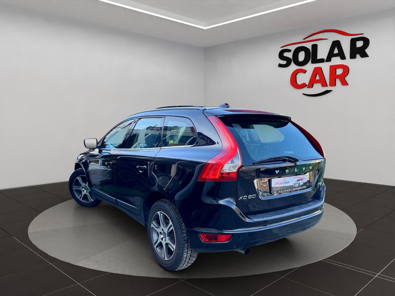 Volvo XC60 Kinetic DRIVe - Foto 30