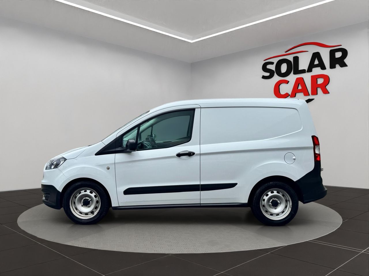 Ford Transit Courier Van 1.5 TDCi 71kW Ambiente - Foto 6