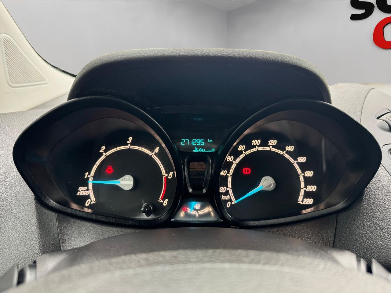 Ford Transit Courier Van 1.5 TDCi 71kW Ambiente - Foto 13