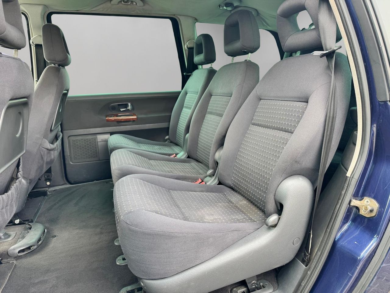 Seat Alhambra 1.9 TDi 115 CV Reference - Foto 18