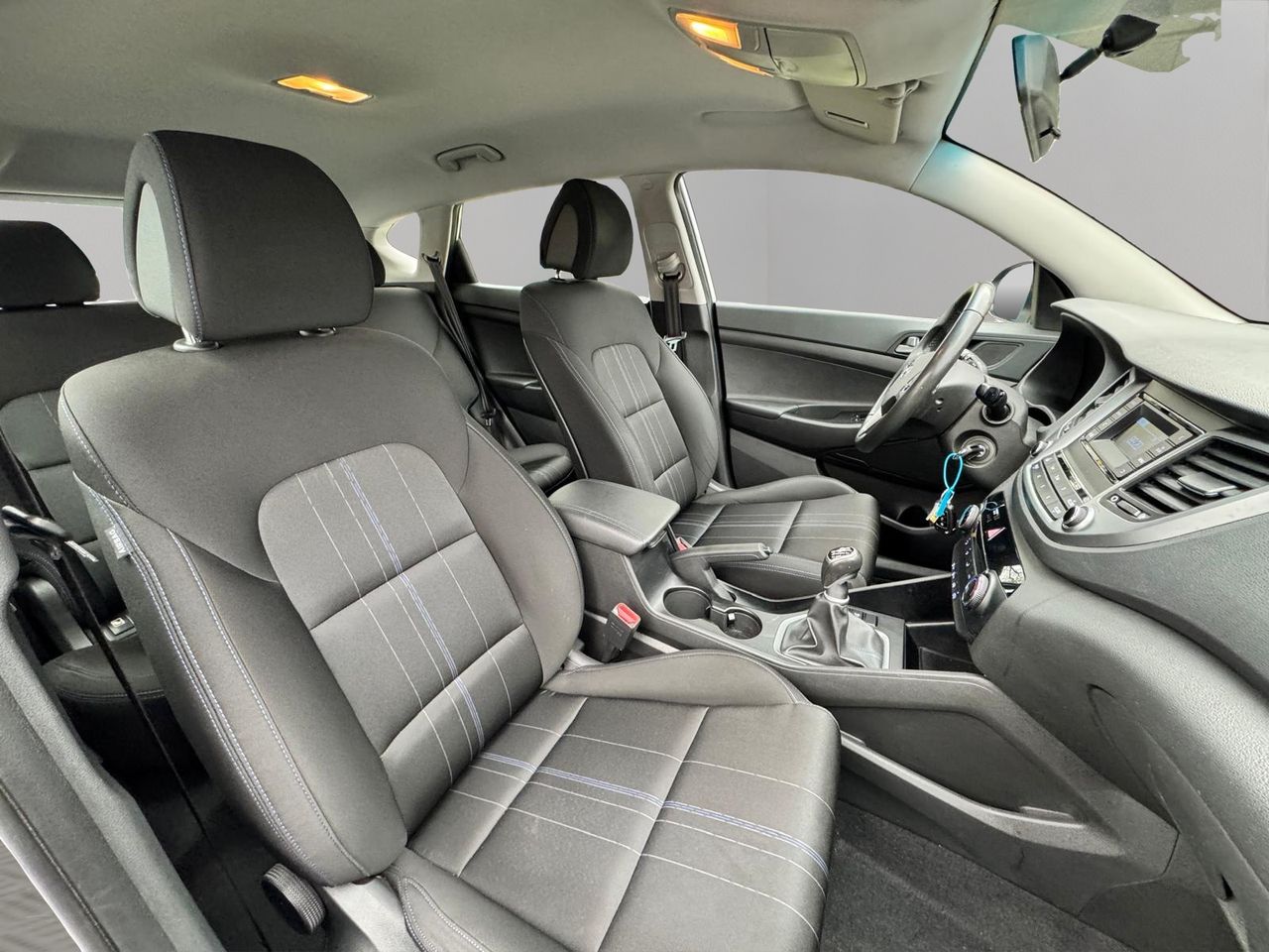 Hyundai Tucson 1.7 CRDi 85 kW (115 CV) 4x2 BlueDrive Kosmo - Foto 12