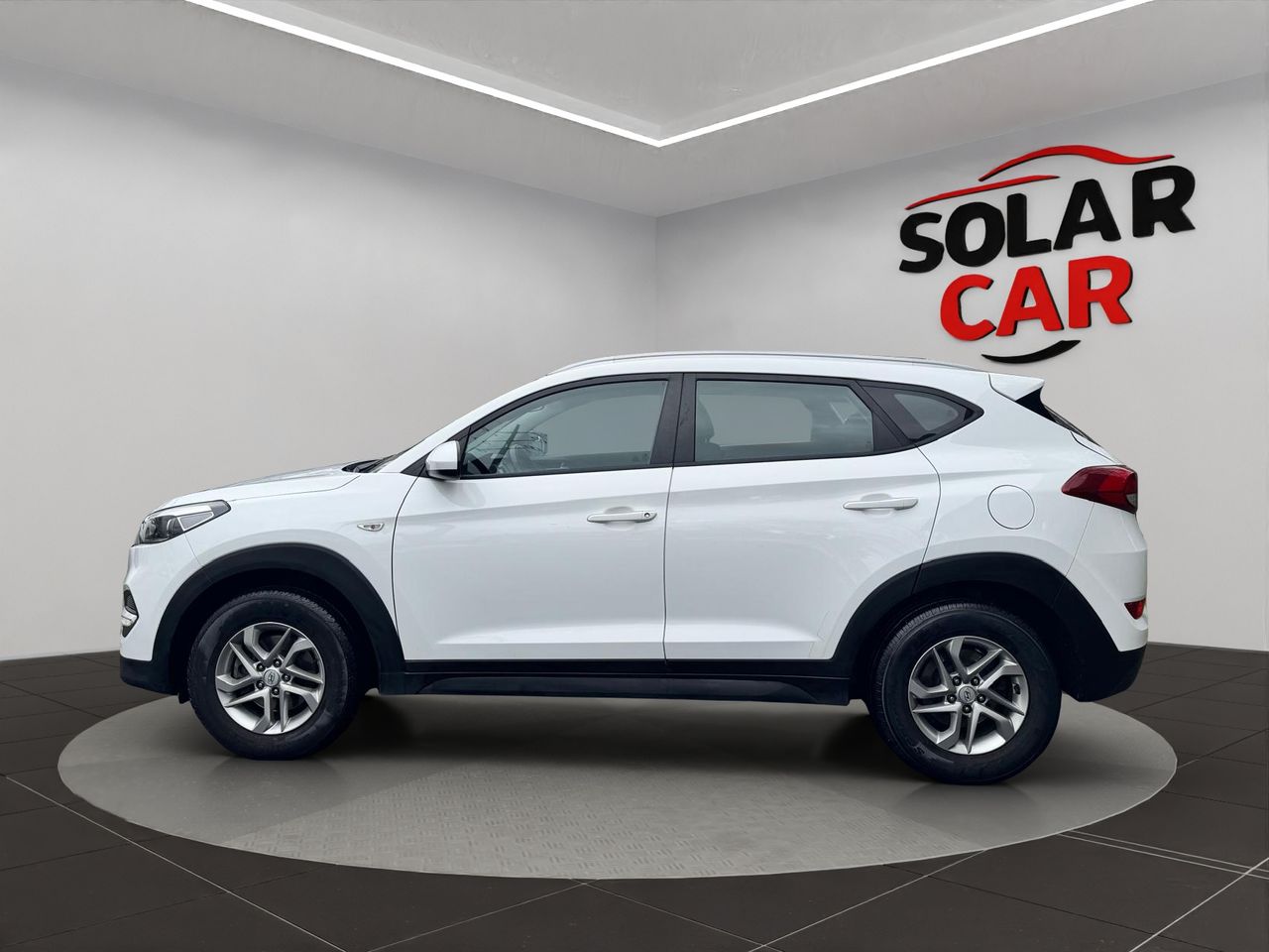 Hyundai Tucson 1.7 CRDi 85 kW (115 CV) 4x2 BlueDrive Kosmo - Foto 6