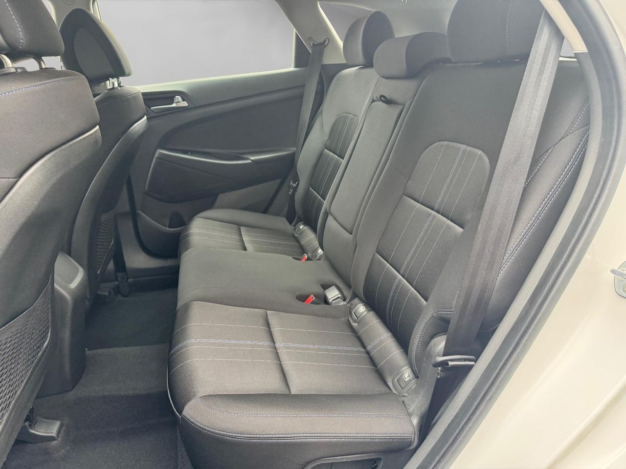 Hyundai Tucson 1.7 CRDi 85 kW (115 CV) 4x2 BlueDrive Kosmo - Foto 25