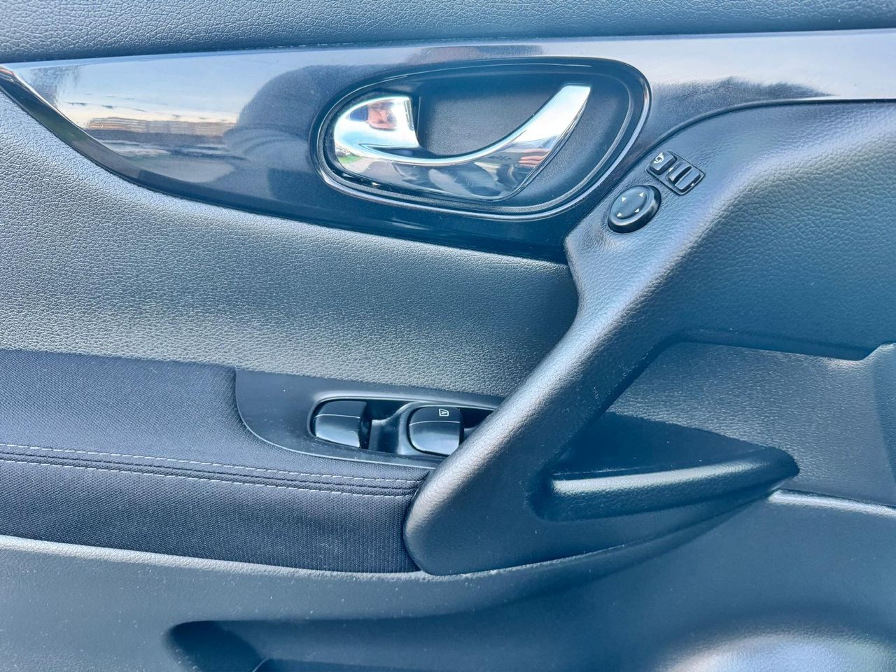 Nissan Qashqai 4x2 dCi 81 kW (110 CV) Tekna - Foto 19