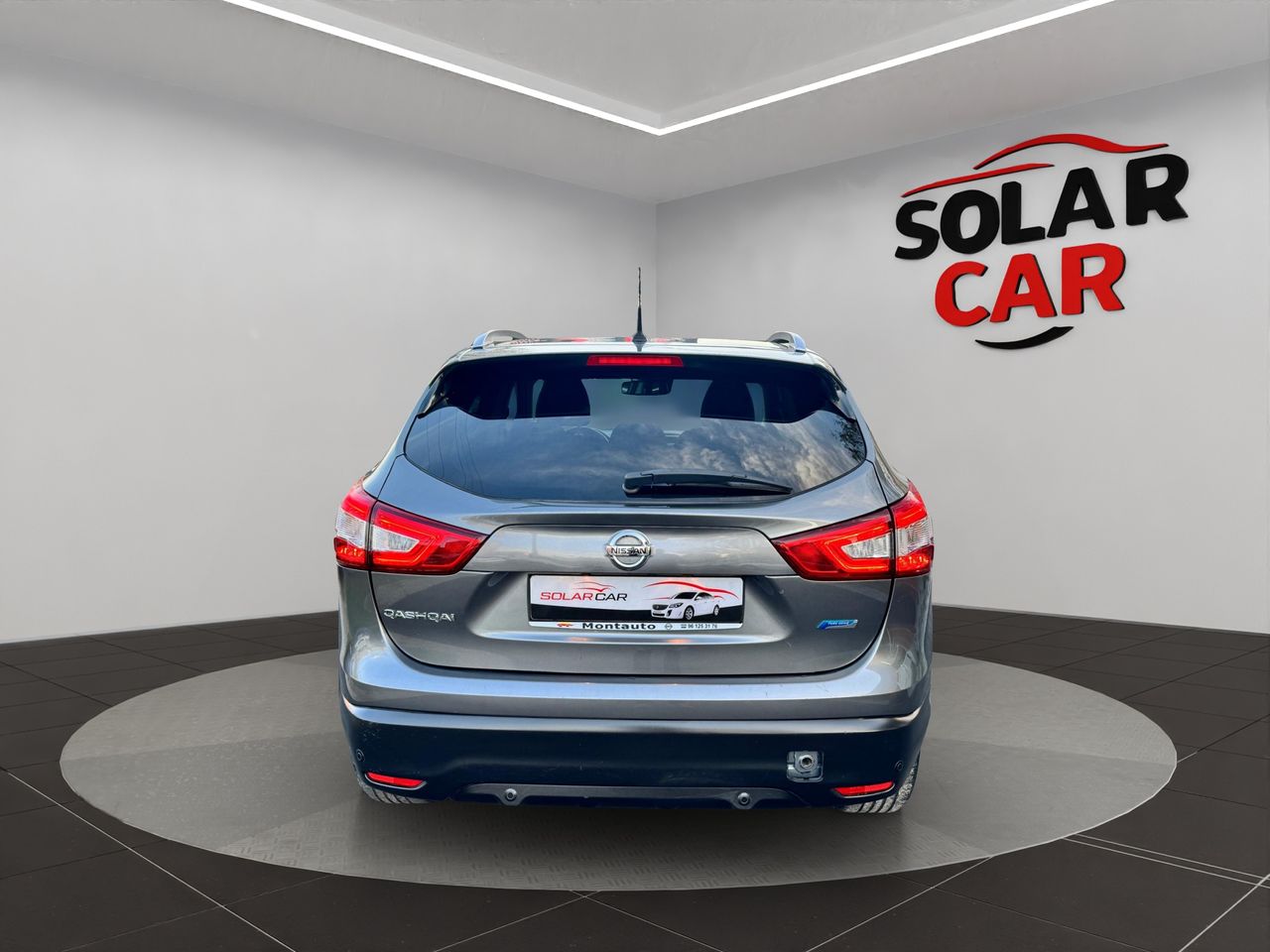 Nissan Qashqai 4x2 dCi 81 kW (110 CV) Tekna - Foto 28