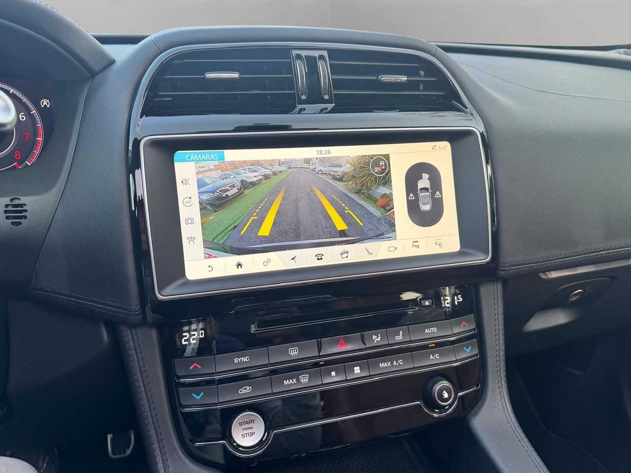 Jaguar F-Pace F-PACE 2.0 221 kW (300 CV) AWD Auto Portfolio - Foto 14