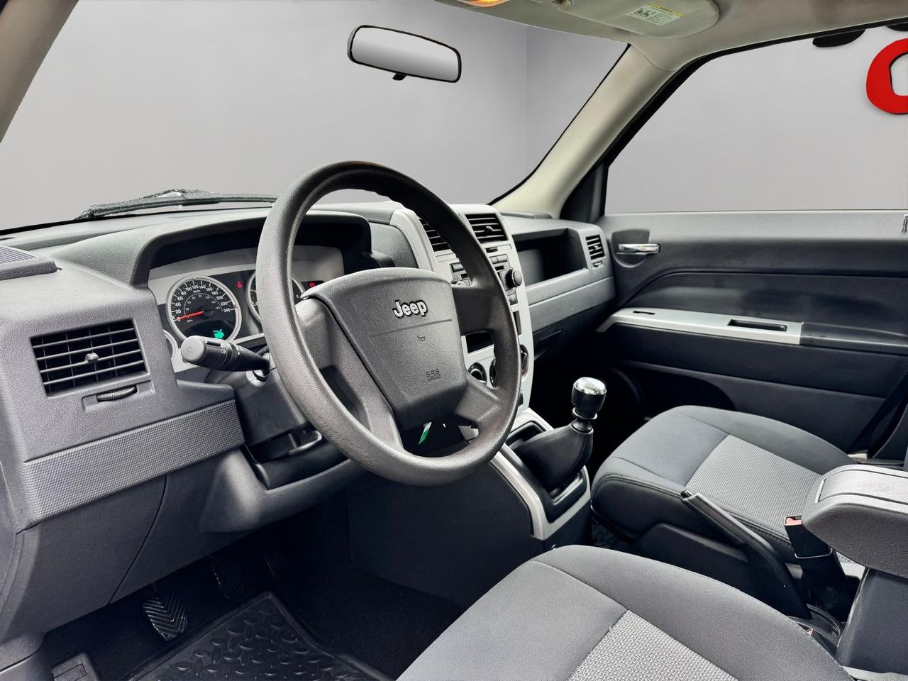 Jeep Patriot 2.0 CRD Sport - Foto 8