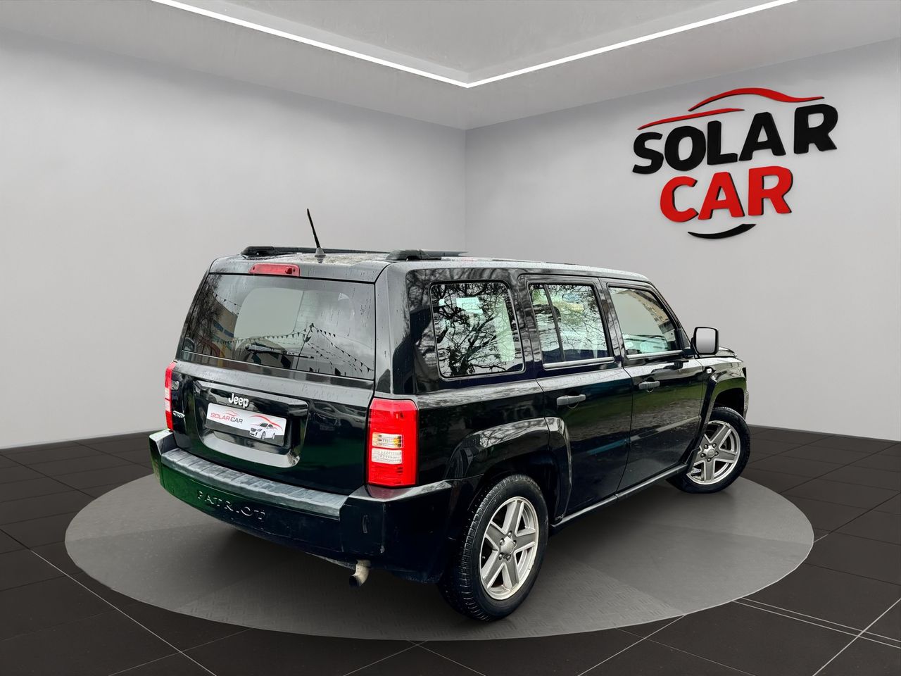Jeep Patriot 2.0 CRD Sport - Foto 25