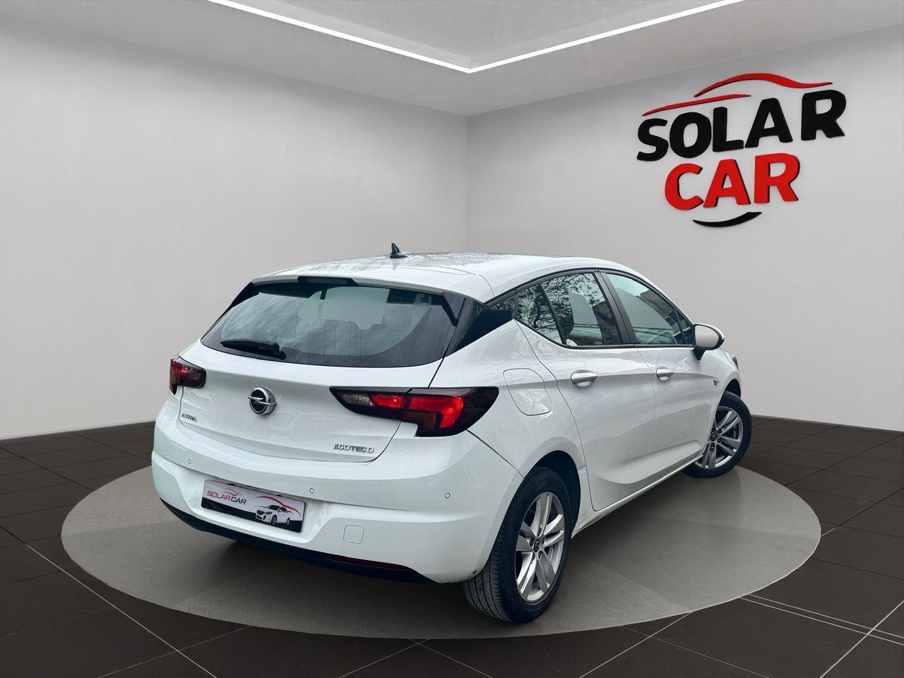 Opel Astra 5p 120 Aniversario 1.6 CDTI 81 kW (110 CV) Start/Stop - Foto 25