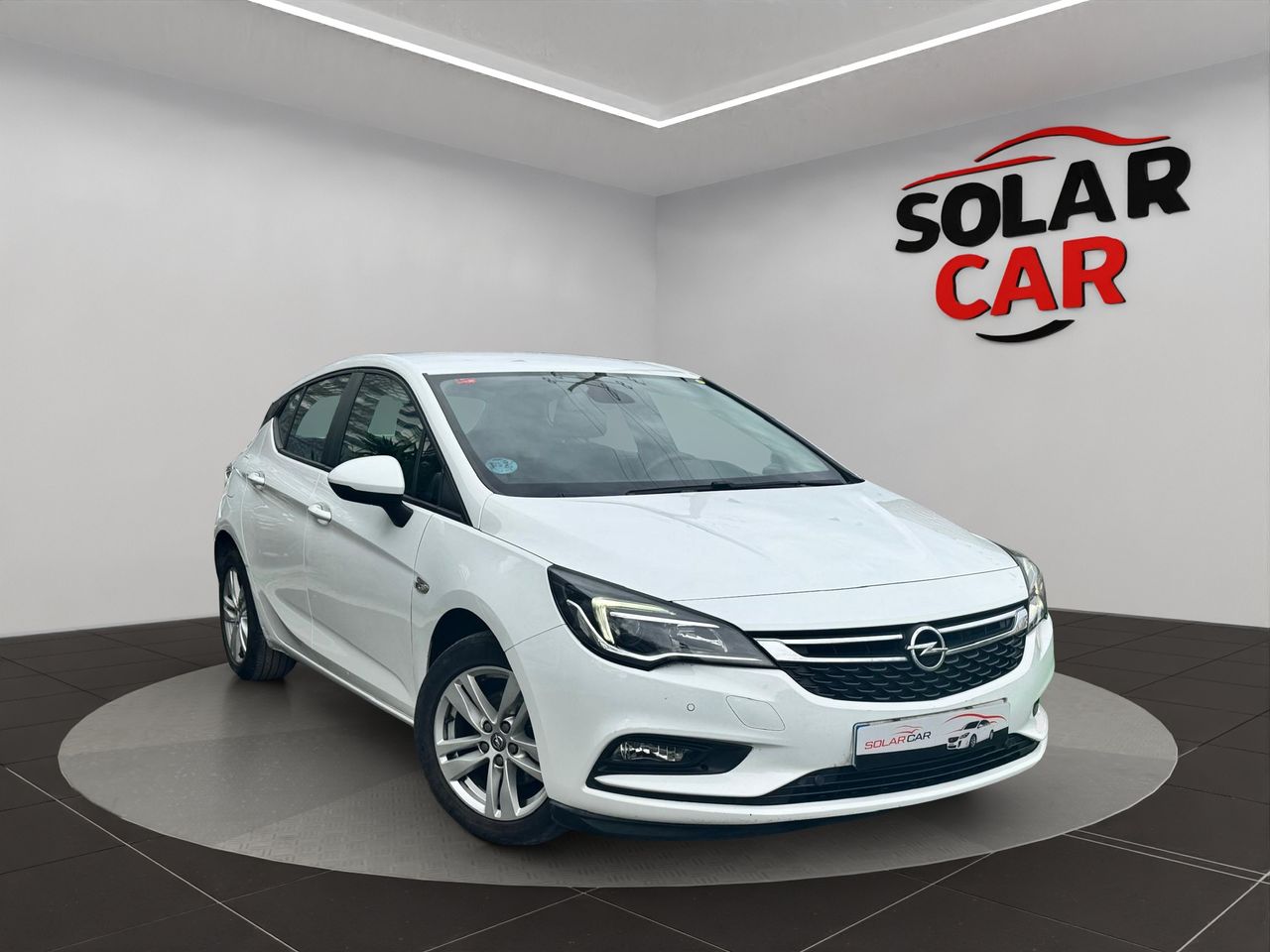 Opel Astra 5p 120 Aniversario 1.6 CDTI 81 kW (110 CV) Start/Stop - Foto 4