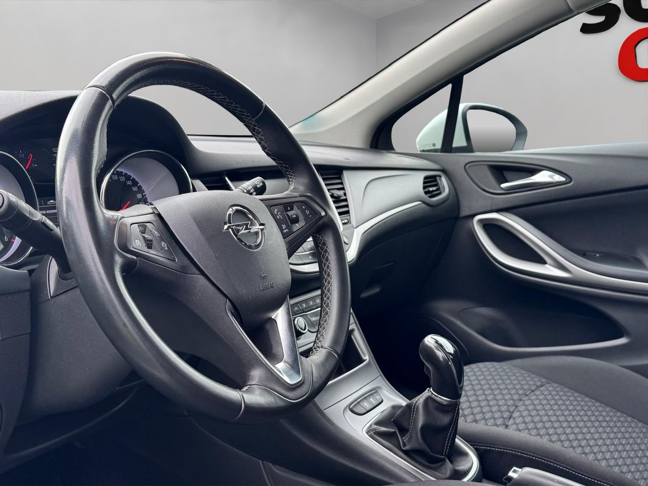 Opel Astra 5p 120 Aniversario 1.6 CDTI 81 kW (110 CV) Start/Stop - Foto 7