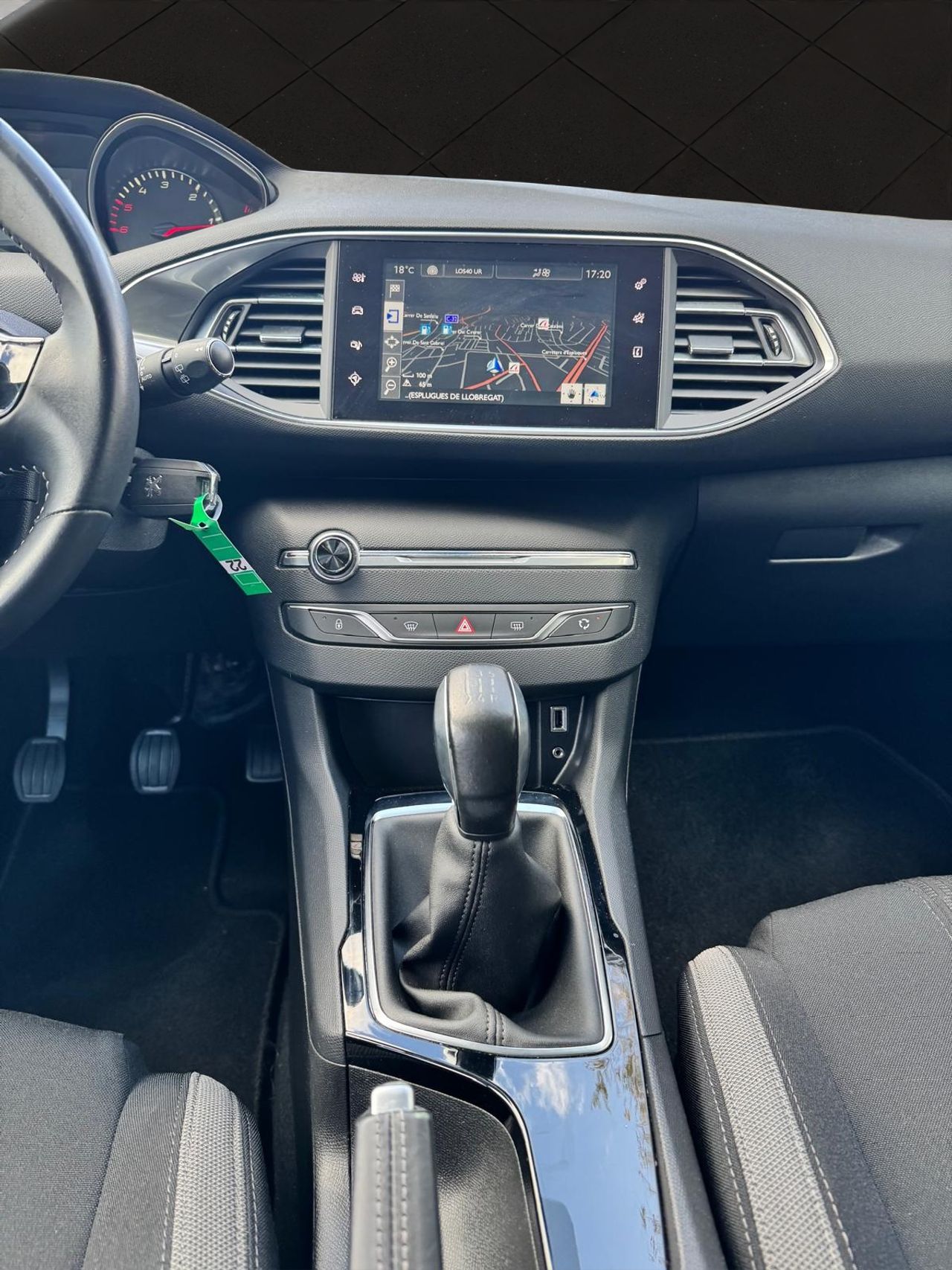 Peugeot 308 5p Style 1.6 BlueHDi 100 - Foto 18