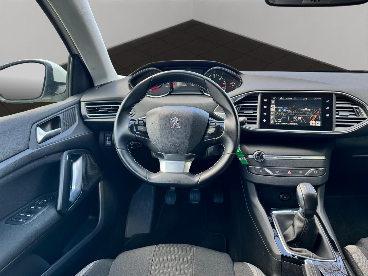 Peugeot 308 5p Style 1.6 BlueHDi 100 - Foto 22