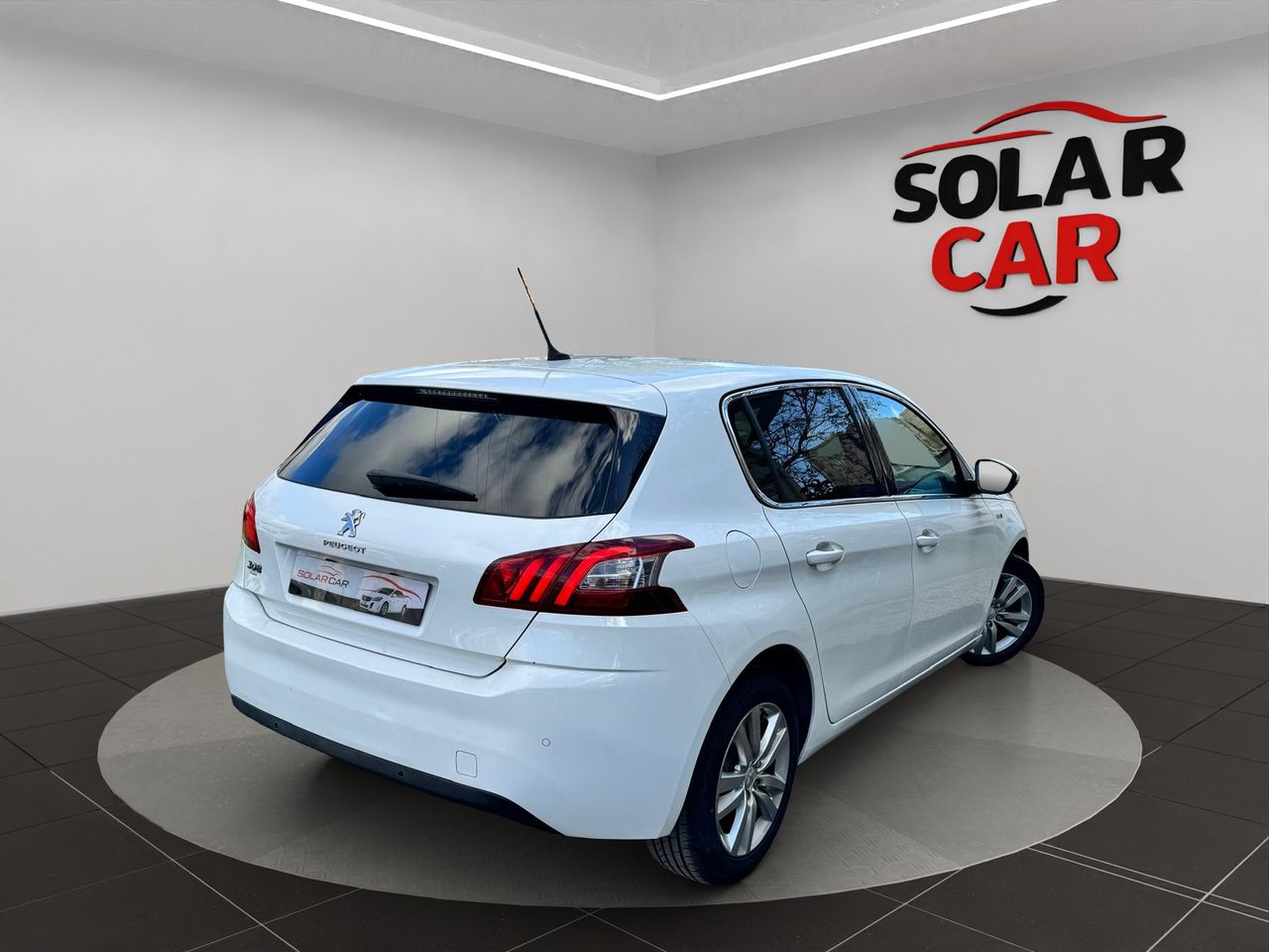 Peugeot 308 5p Style 1.6 BlueHDi 100 - Foto 27