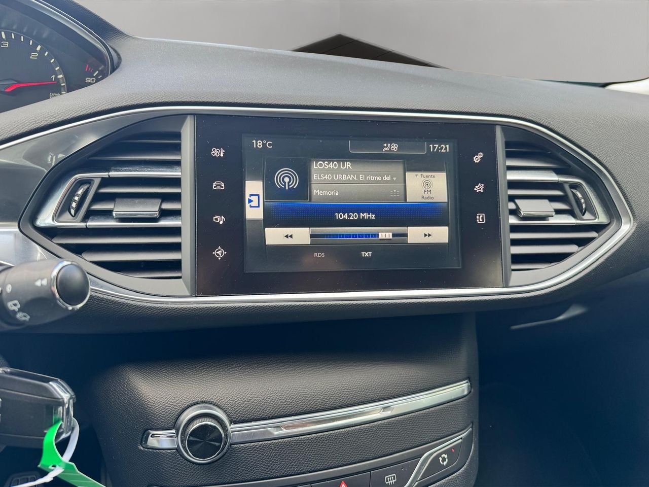 Peugeot 308 5p Style 1.6 BlueHDi 100 - Foto 14