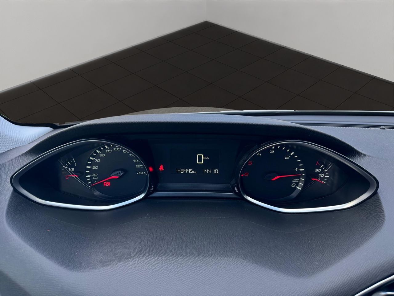 Peugeot 308 5p Style 1.6 BlueHDi 100 - Foto 20