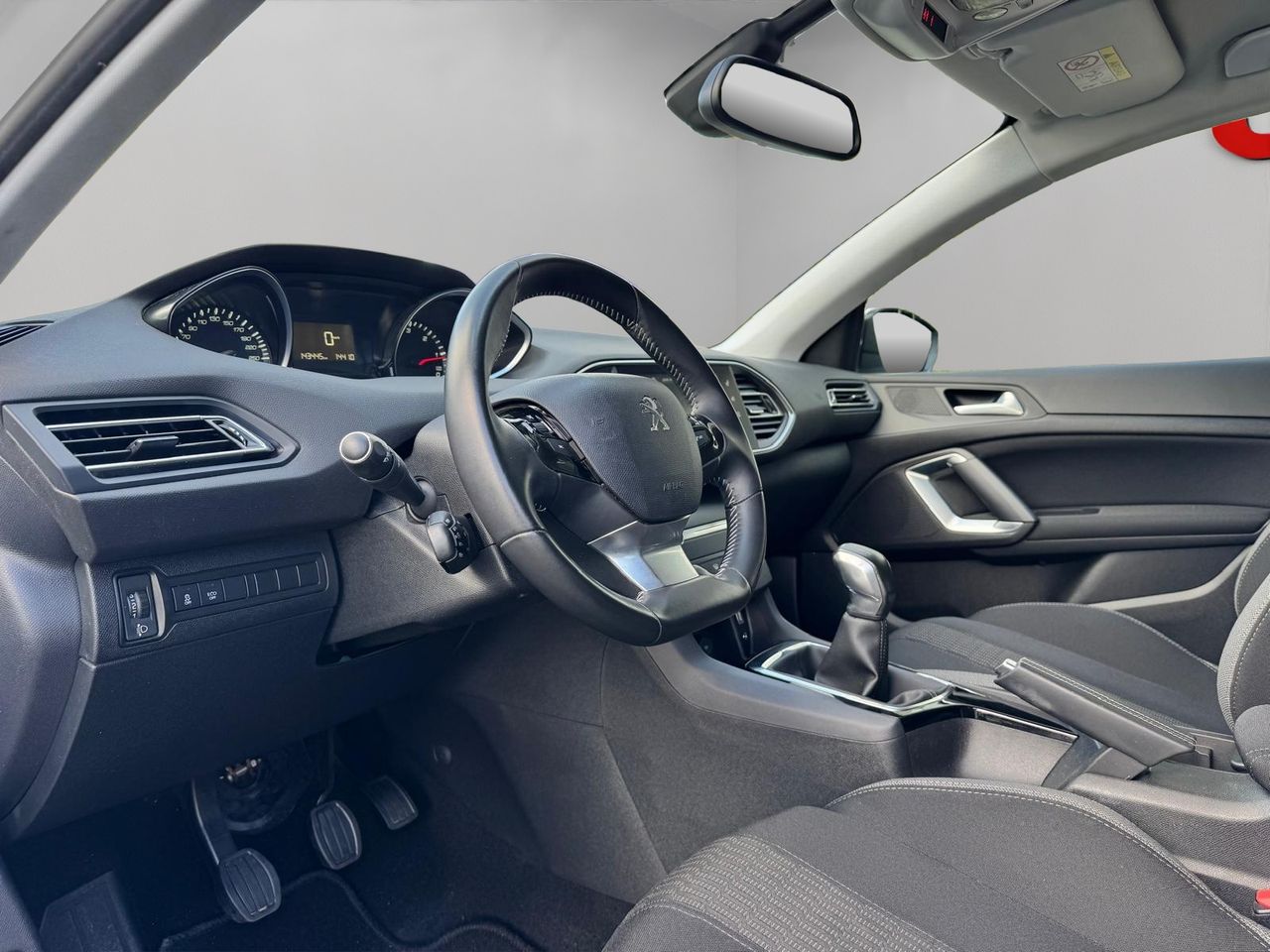 Peugeot 308 5p Style 1.6 BlueHDi 100 - Foto 8