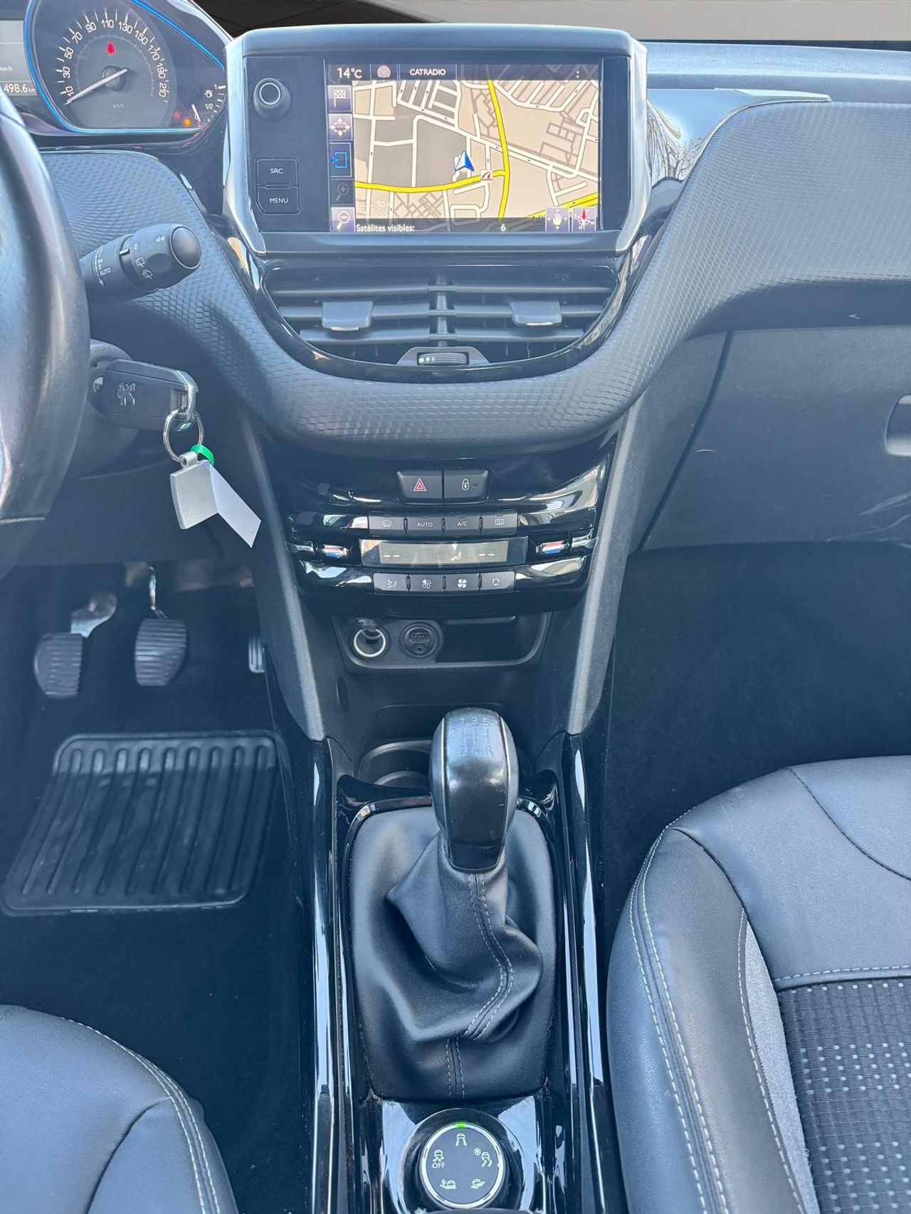 Peugeot 2008 Allure 1.2 PureTech 110 S&S - Foto 18