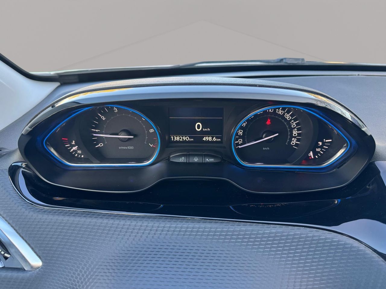 Peugeot 2008 Allure 1.2 PureTech 110 S&S - Foto 19