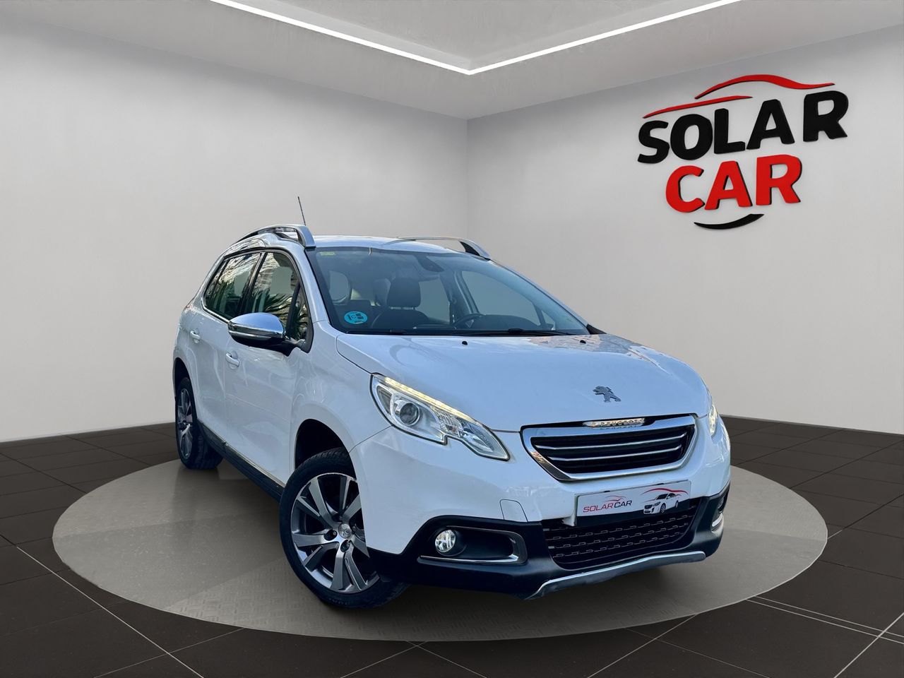 Peugeot 2008 Allure 1.2 PureTech 110 S&S - Foto 4
