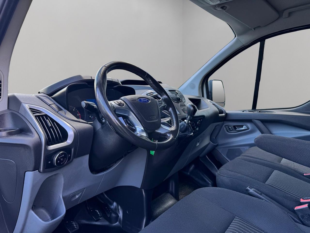 Ford Transit Custom  Kombi 2.0 TDCI 77kW 310 L1 Ambiente - Foto 8