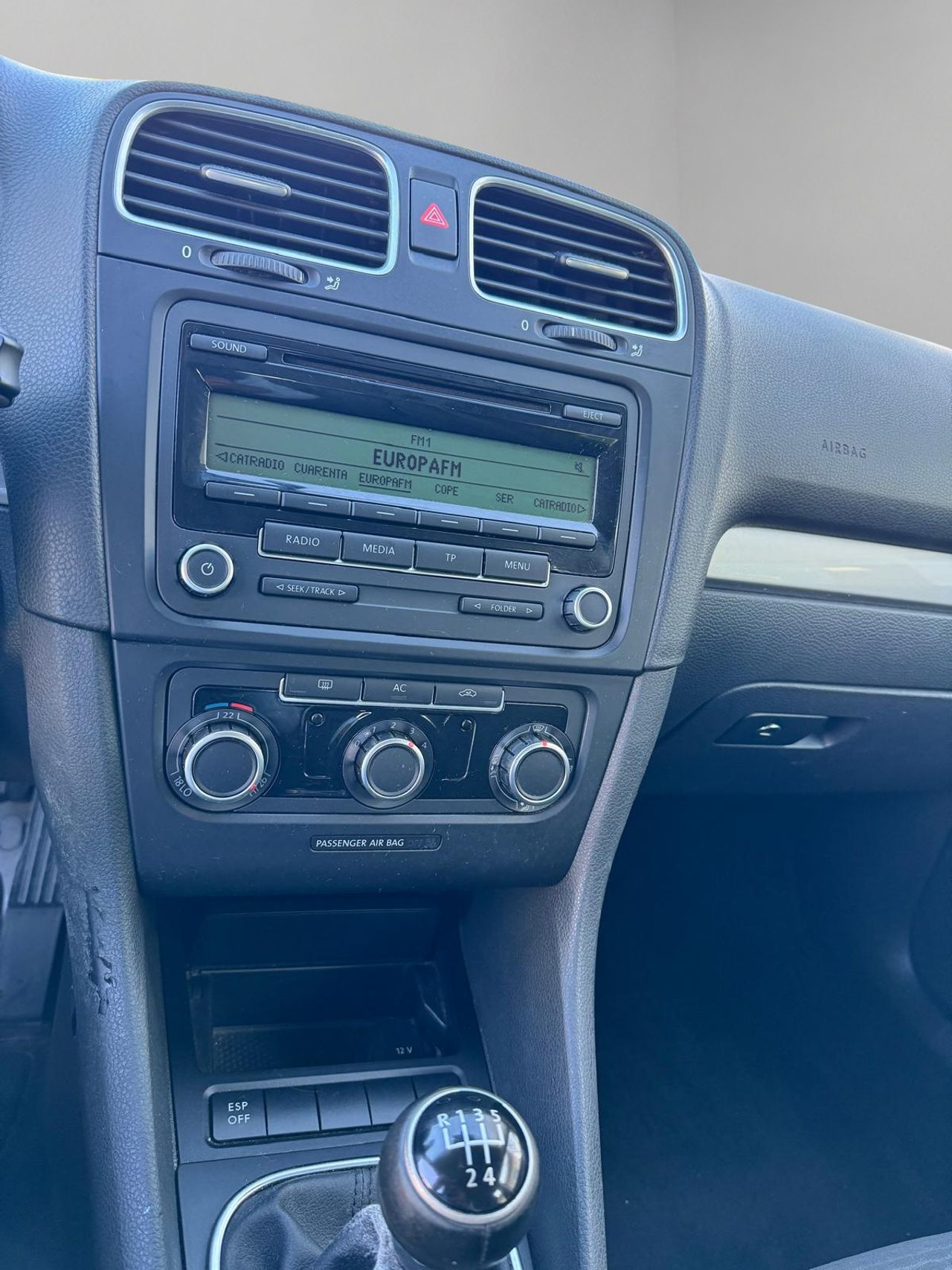 Volkswagen Golf Variant Advance 1.6 TDI 105 CV DPF - Foto 14