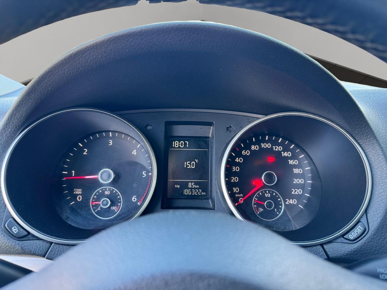 Volkswagen Golf Variant Advance 1.6 TDI 105 CV DPF - Foto 16