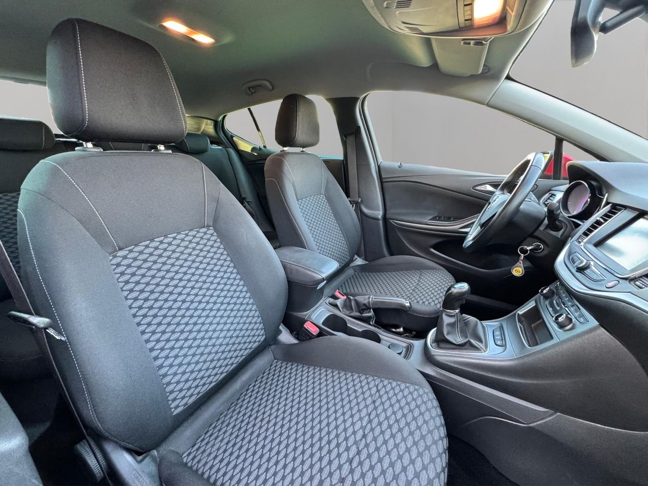 Opel Astra 5p Selective 1.6 CDTI 81 kW (110 CV) Start/Stop - Foto 12