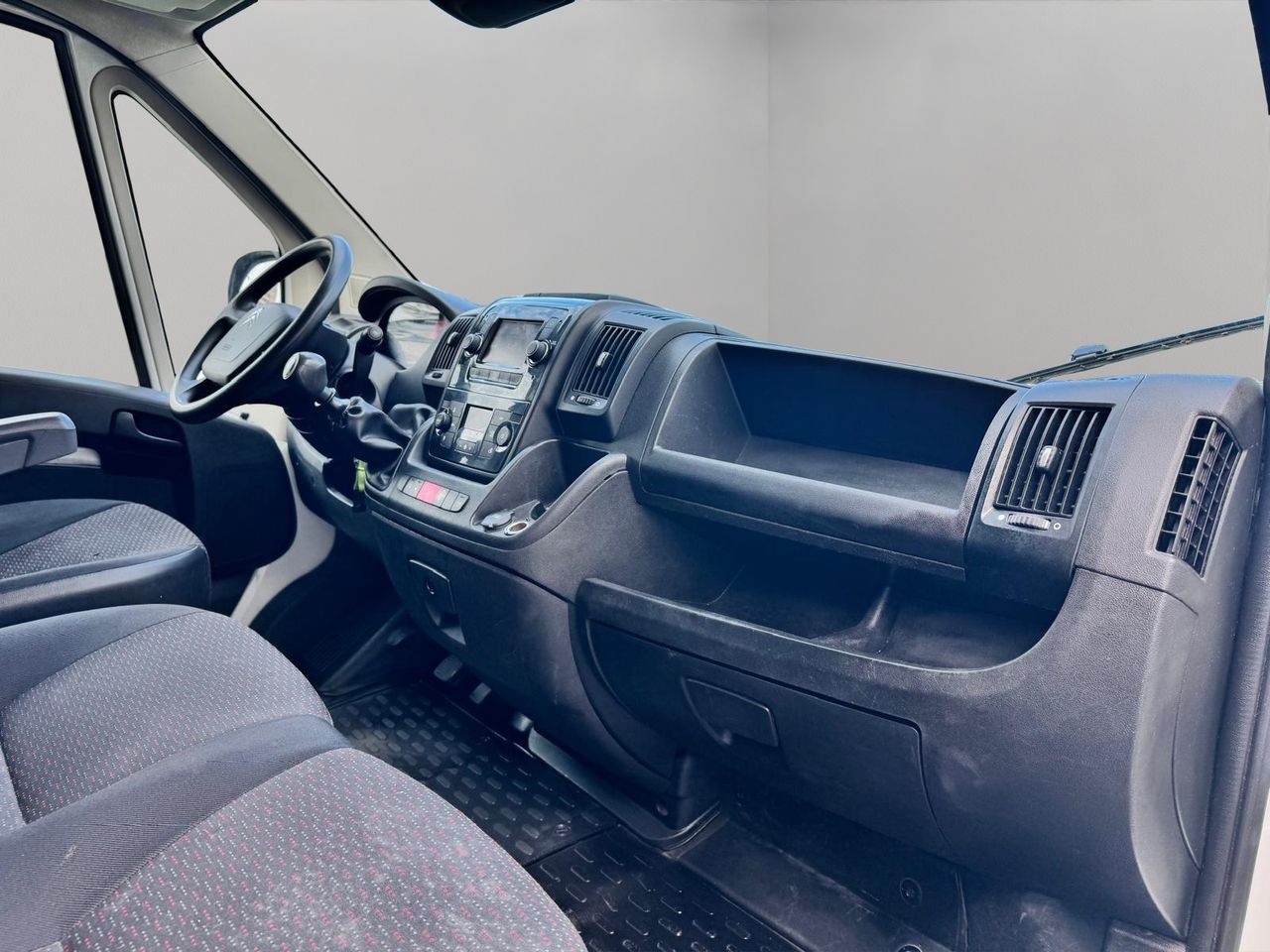 Citroën Jumper BlueHDi 103KW 140CV Furgon 35L2H2 - Foto 11