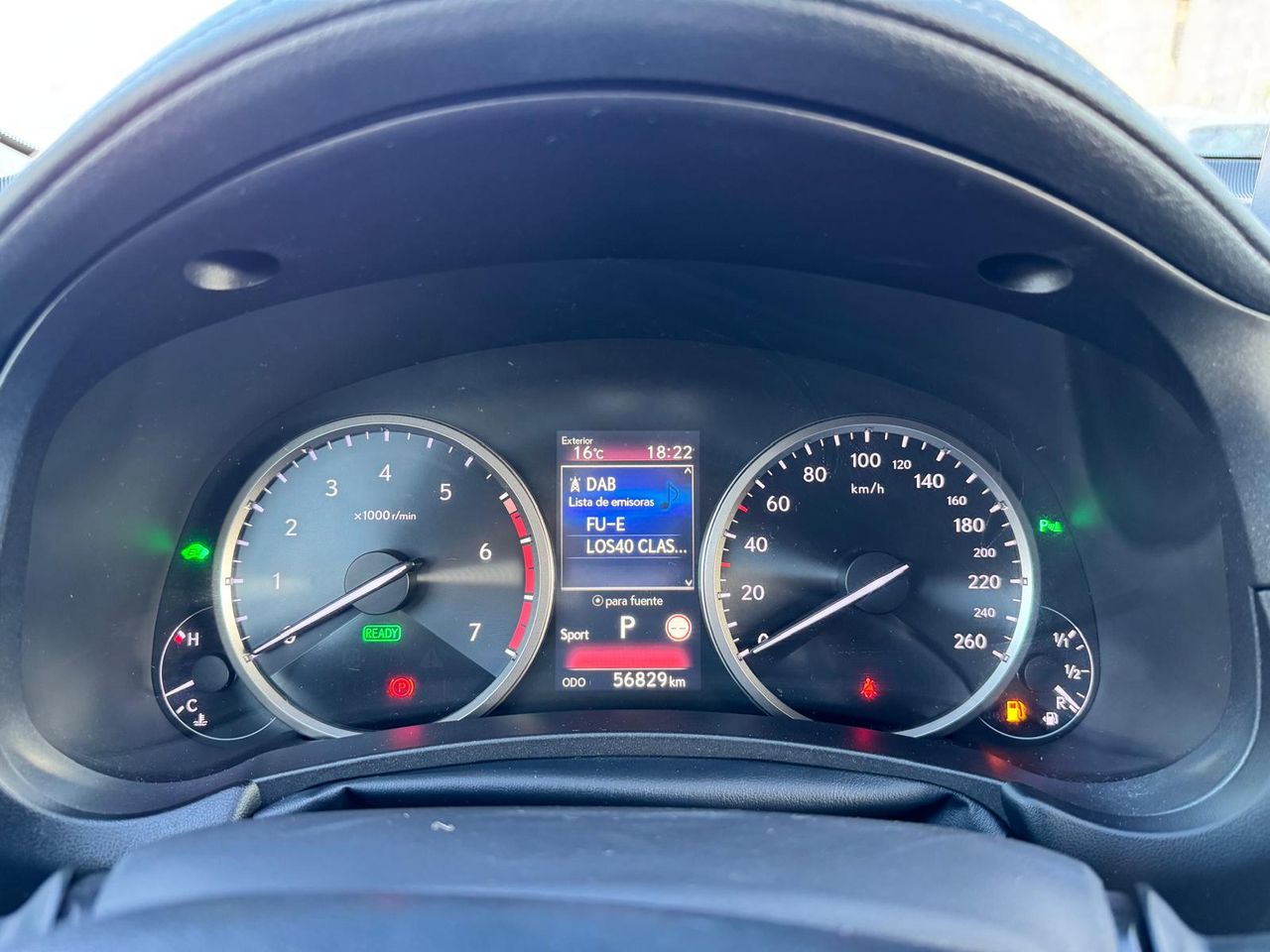 Lexus NX 300h Premium 2WD - Foto 19