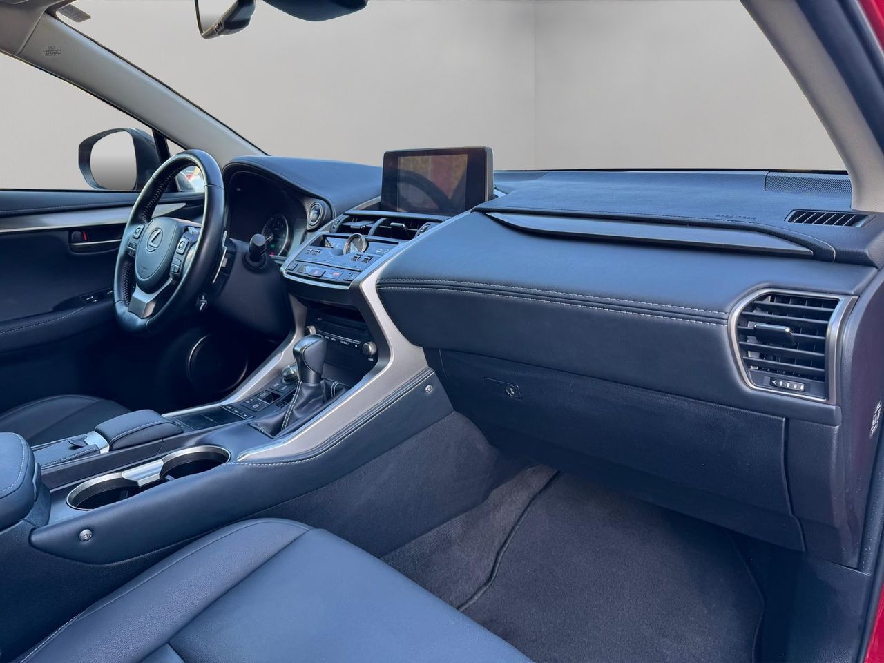 Lexus NX 300h Premium 2WD - Foto 11