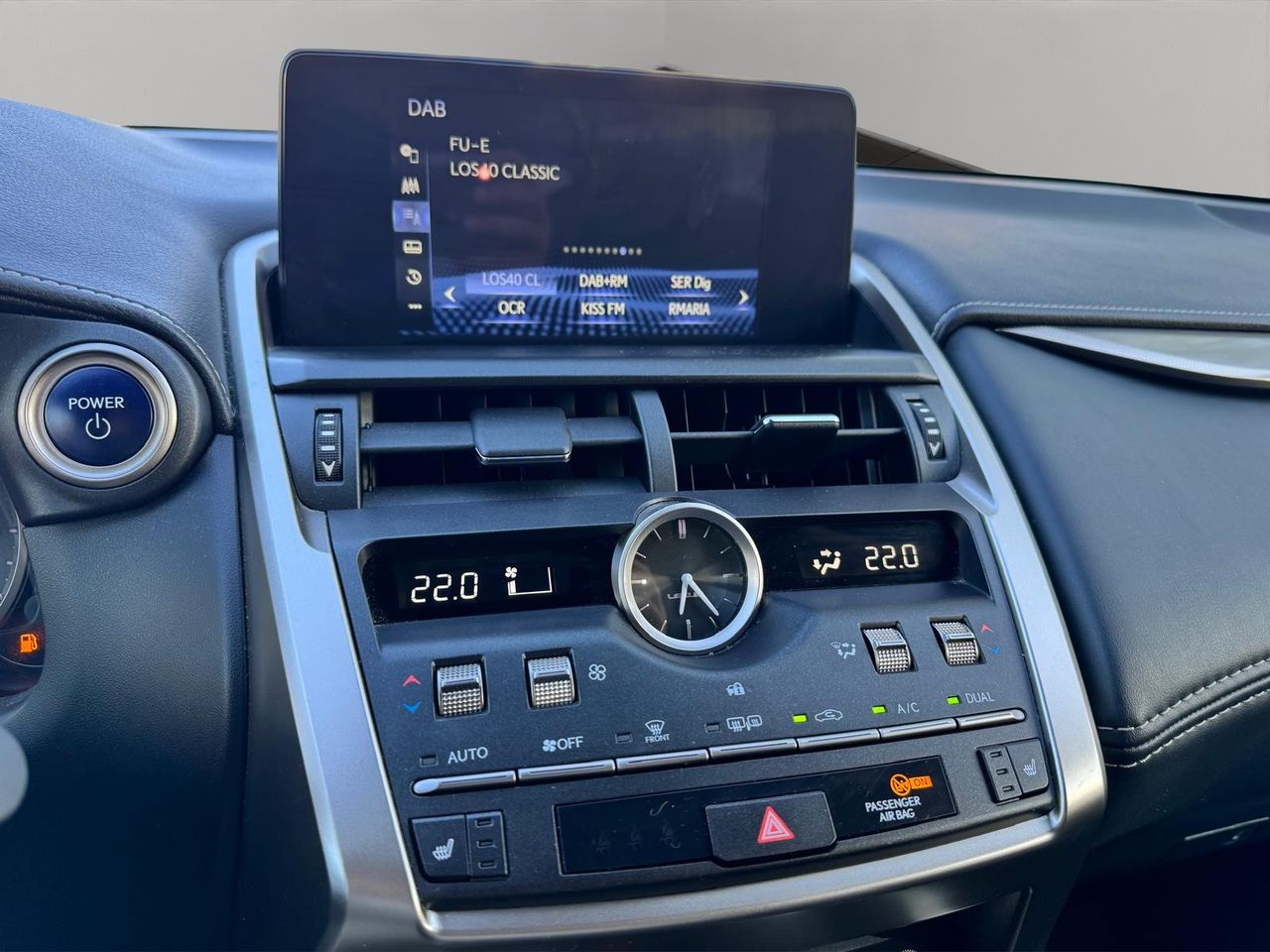 Lexus NX 300h Premium 2WD - Foto 14