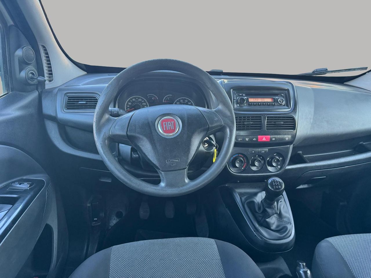 Fiat Doblò Dobló Panorama Active 1.3 Multijet 90 - Foto 18